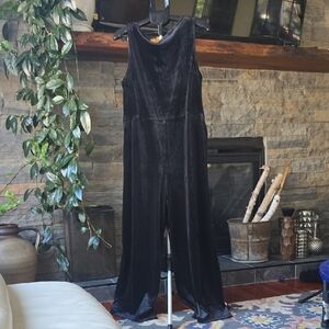 GAP Black Velvet Jumpsuit- Brand New- Size XL